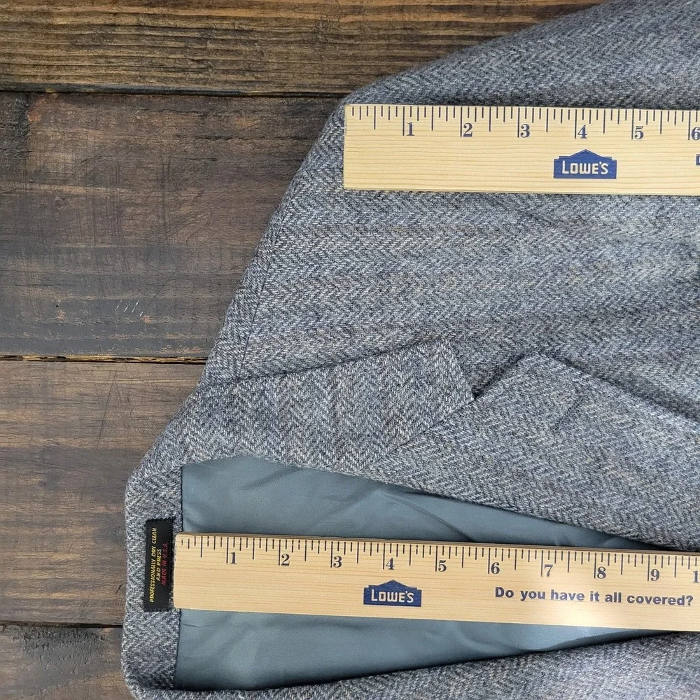 Men's‎ Tweed Style Sport Coat Blazer Two Button Gray Herringbone Wool About 42R